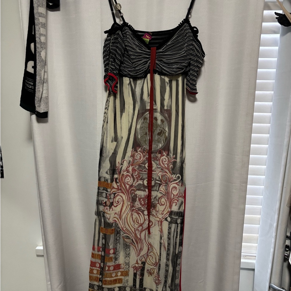 Save The Queen Black and Red Maxi Dress